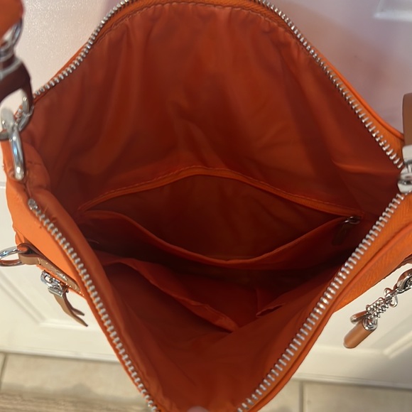 Joy Mangano Orange leather crossbody bag with adjustable strap GUC/RFID convert - Picture 8 of 12